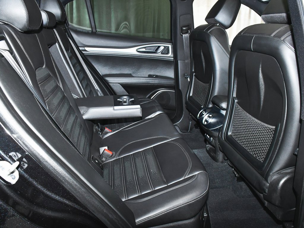 Used 2023 Alfa Romeo Stelvio Veloce image 56