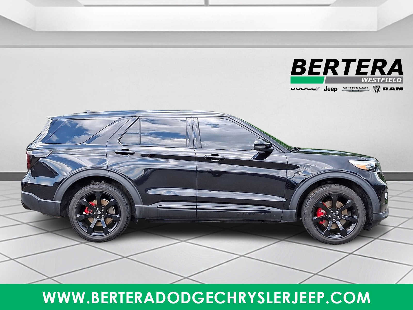 Used 2022 Ford Explorer ST w/ Equipment Group 401A AWD/4WD image 7