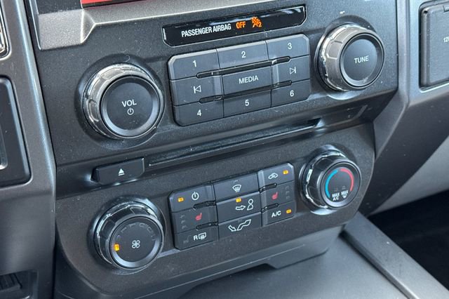 Used 2015 Ford F150 XLT w/ Equipment Group 302A Luxury AWD/4WD image 30