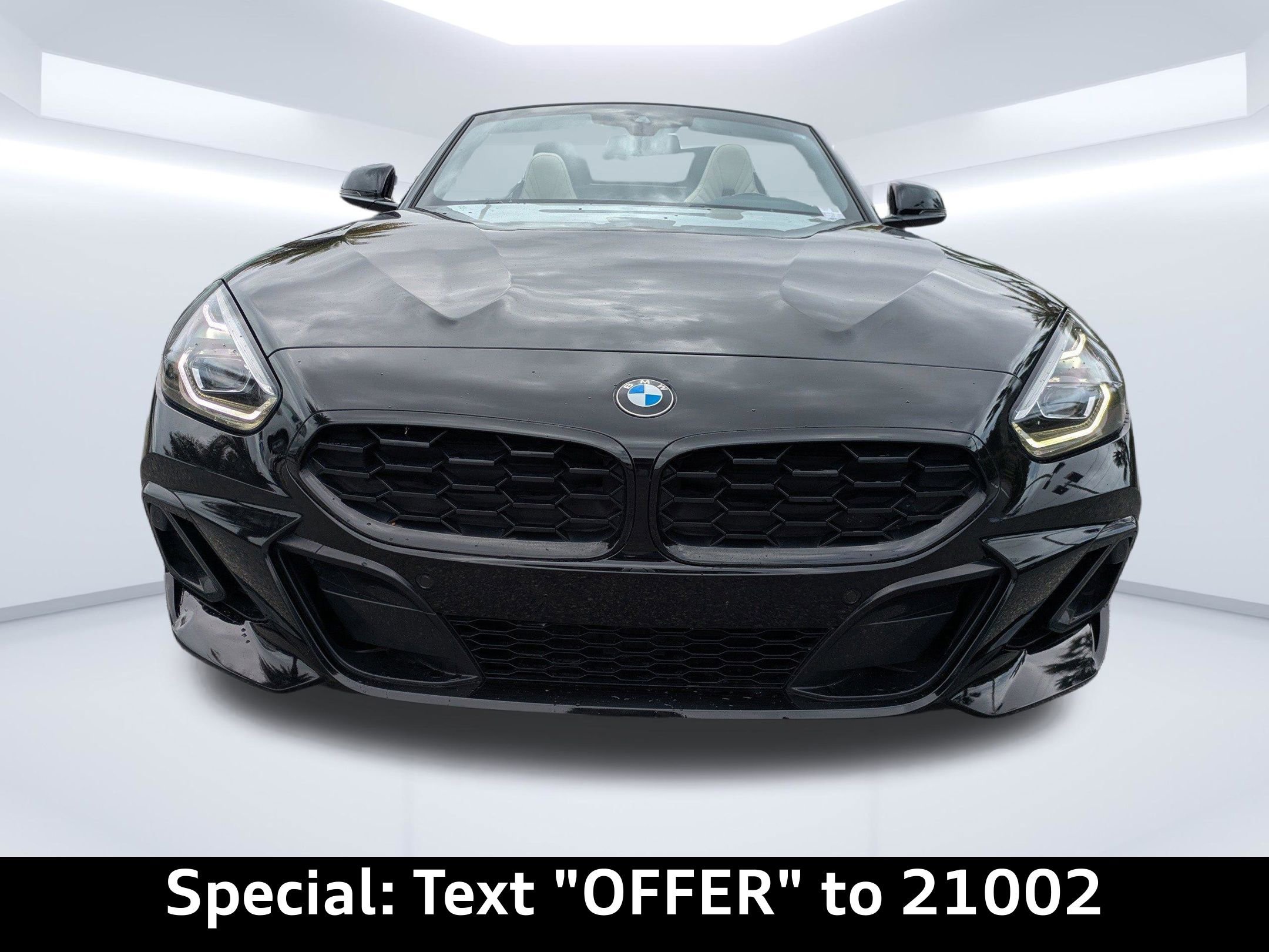 Used 2024 BMW Z4 sDrive30i w/ Shadowloine Package RWD image 8