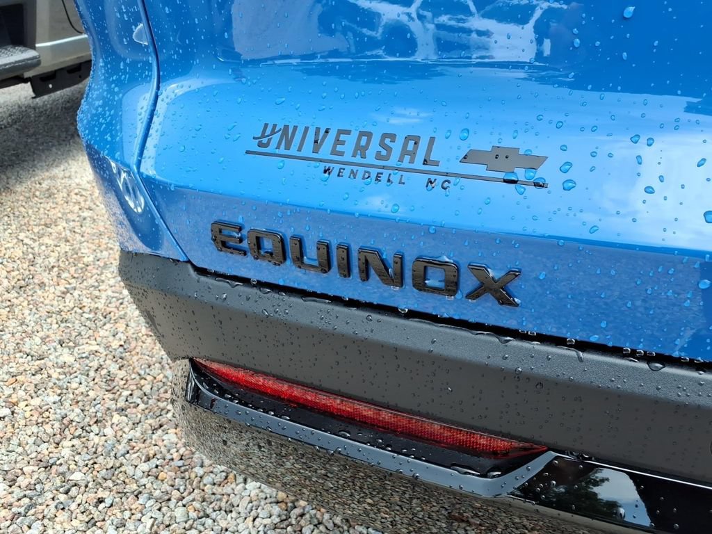 New 2026 Chevrolet Equinox RS w/ Safety and Technology Package FWD image 7