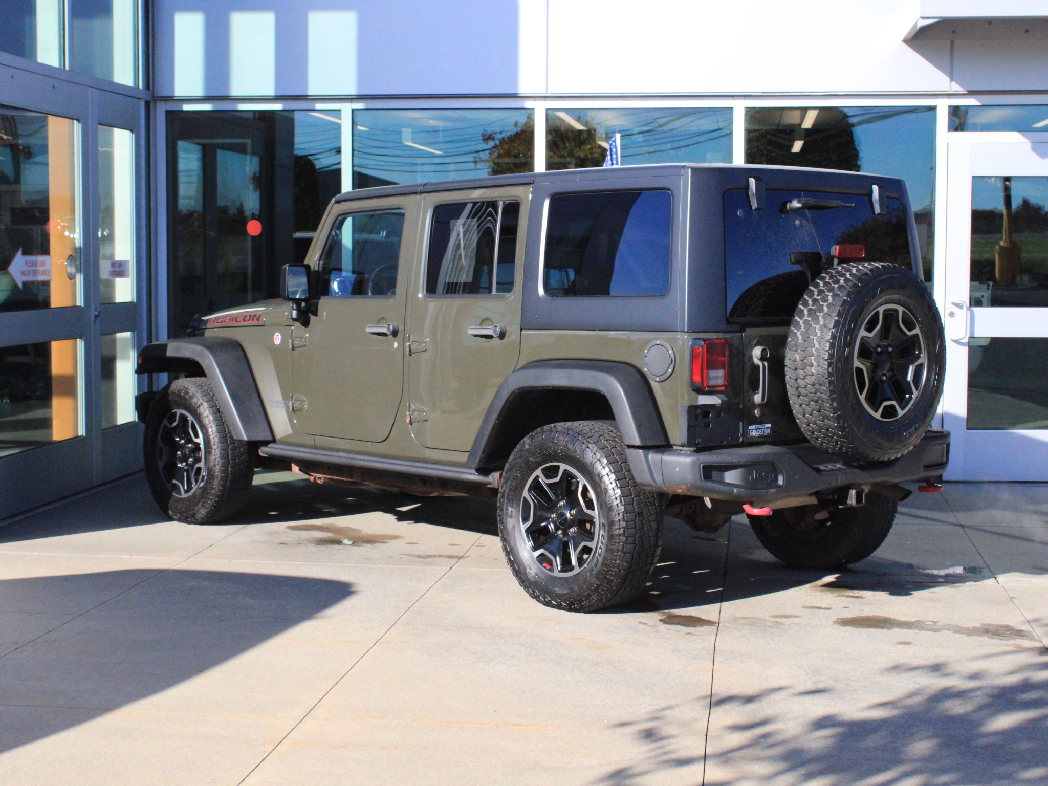 Used 2015 Jeep Wrangler Unlimited Rubicon AWD/4WD image 8