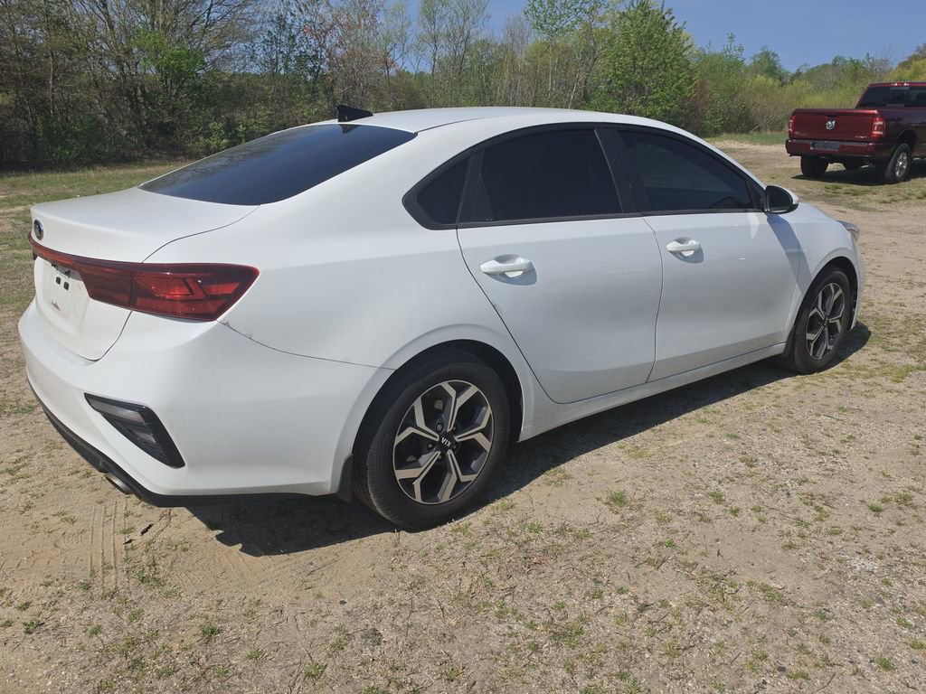 Used 2020 Kia Forte LXS FWD image 6