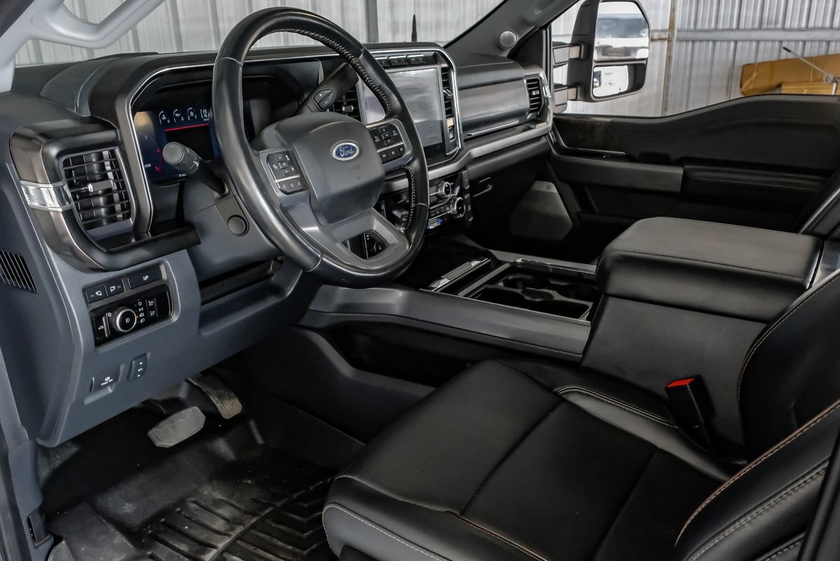 Used 2024 Ford F250 Lariat w/ Lariat Ultimate Package AWD/4WD image 13