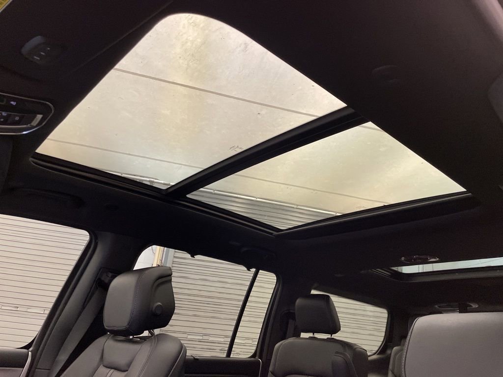 New 2026 Jeep Grand Wagoneer Limited AWD/4WD image 18