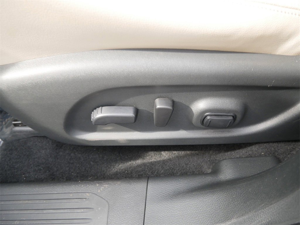 Used 2023 Nissan Murano SL w/ SL Moonroof Package image 15