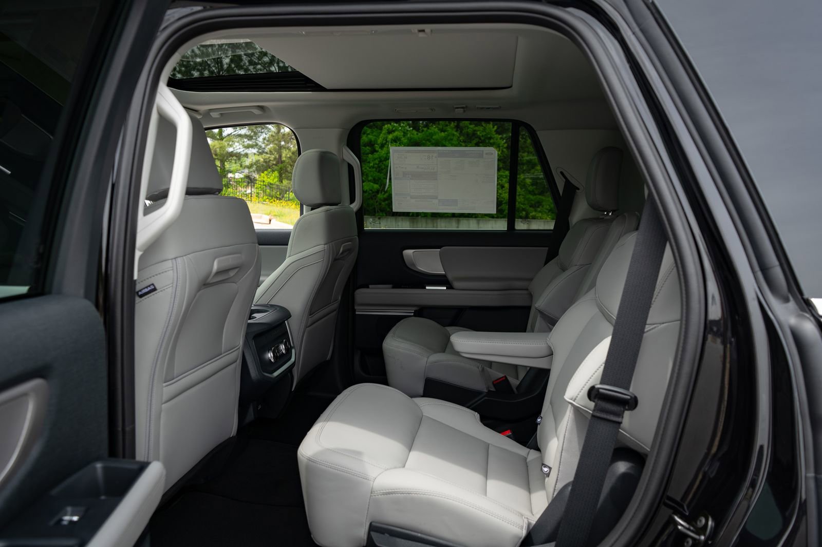 New 2026 Ford Expedition Active AWD/4WD image 19