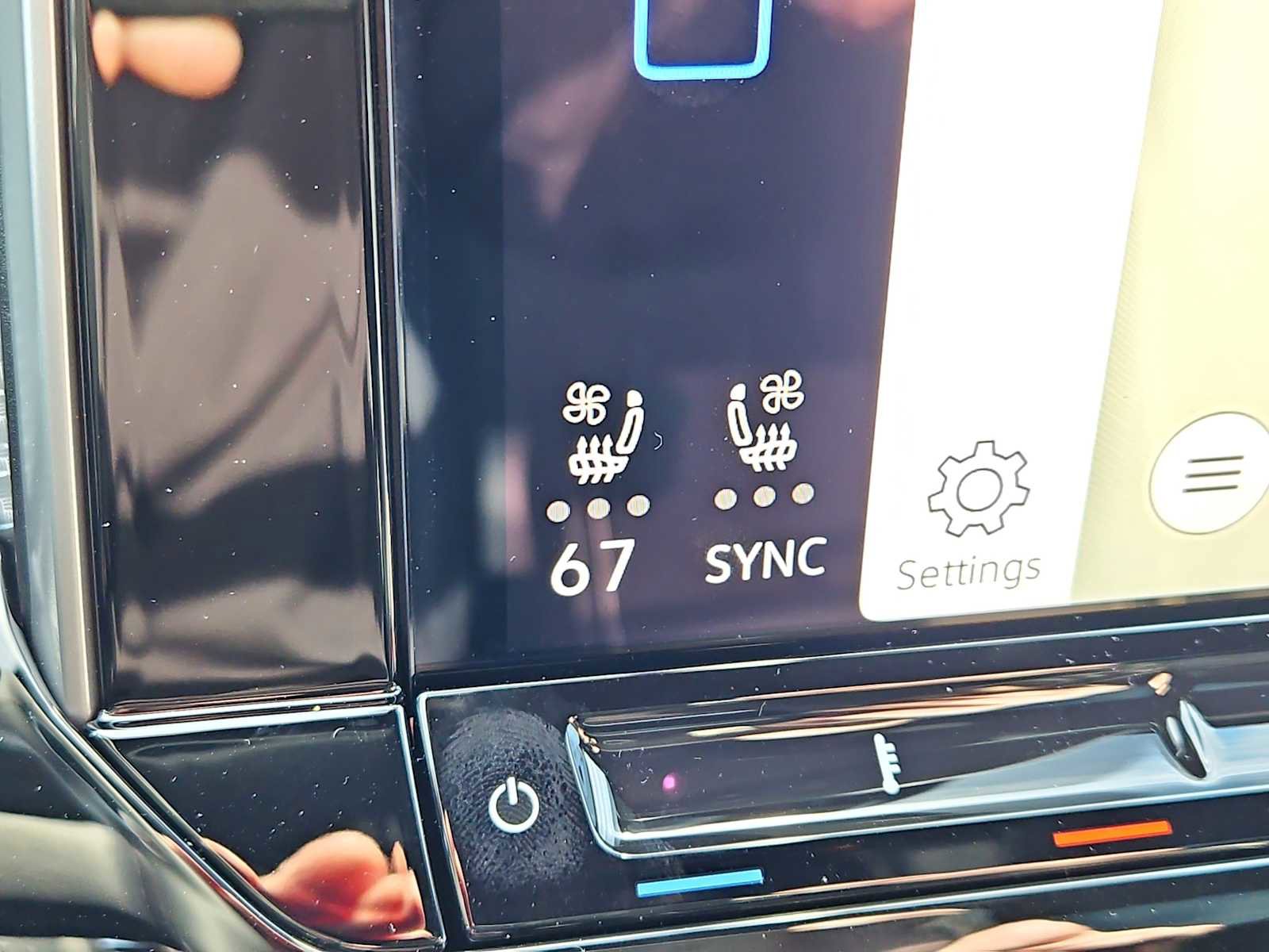 New 2026 Volkswagen Atlas Cross Sport SEL Premium R-Line image 18