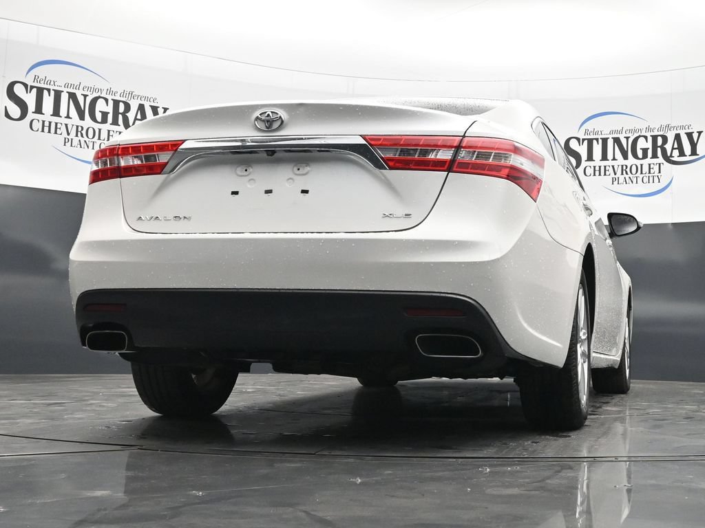 Used 2014 Toyota Avalon XLE FWD image 31