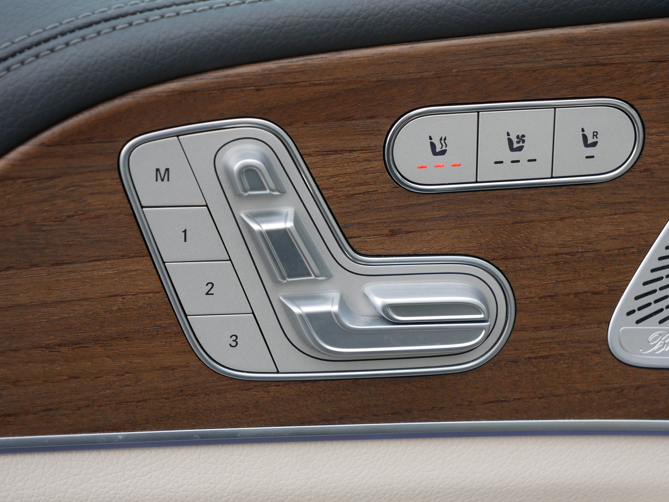 Used 2020 Mercedes-Benz GLE 350 4MATIC image 20