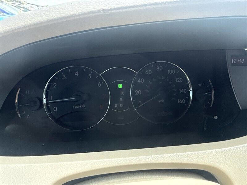 Used 2010 Toyota Avalon XL FWD image 20