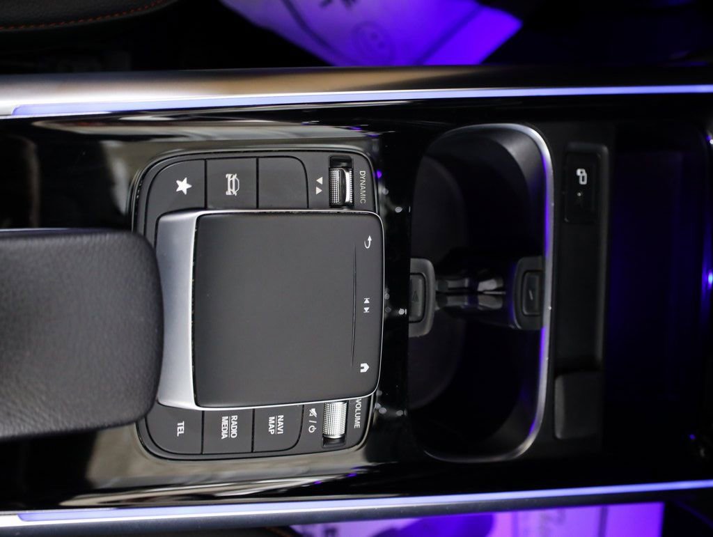 Certified 2022 Mercedes-Benz GLA 250 4MATIC image 21