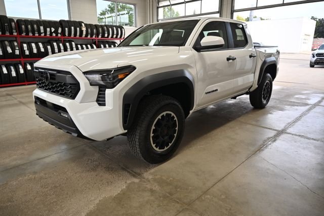New 2026 Toyota Tacoma TRD Off-Road AWD/4WD image 9