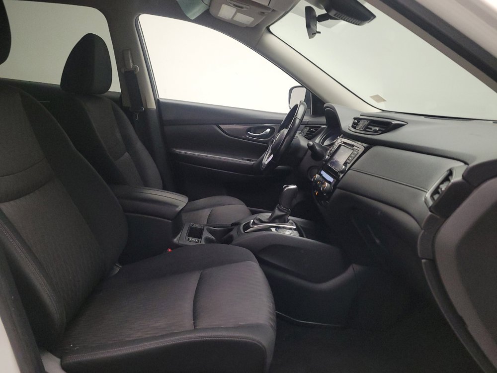 Used 2020 Nissan Rogue SV AWD/4WD image 21
