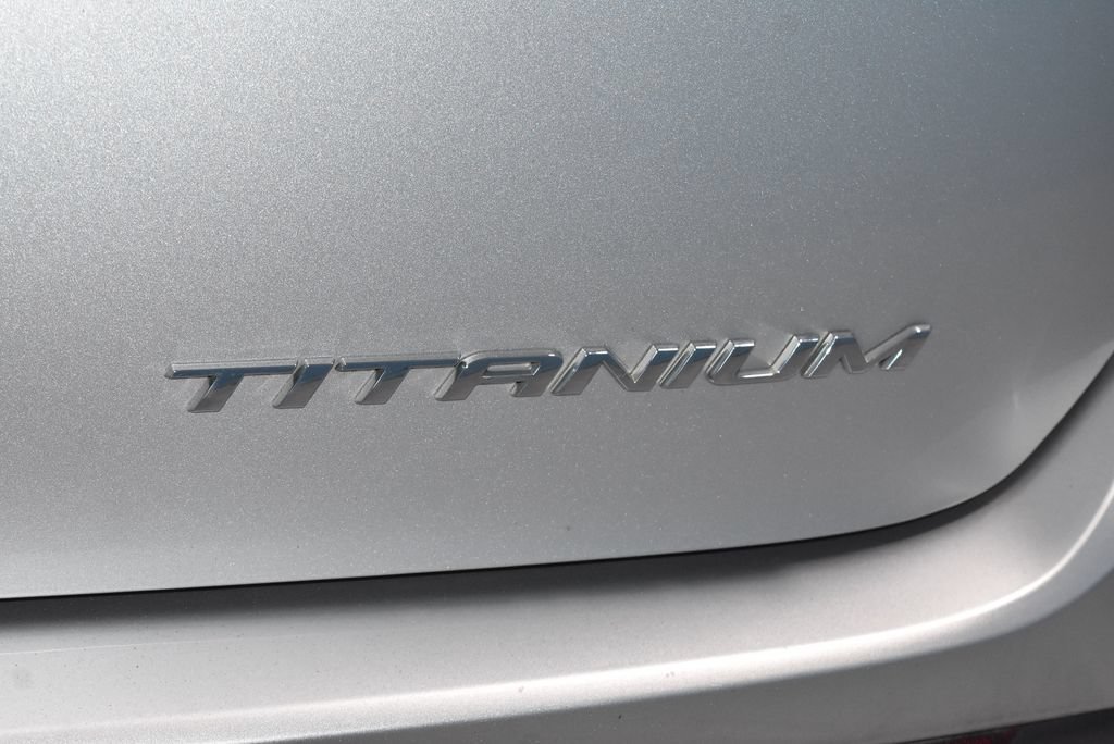 Used 2016 Ford Edge Titanium FWD image 28
