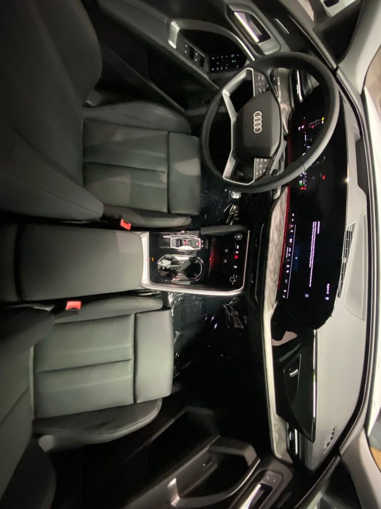 New 2025 Audi Q5 Premium Plus image 10