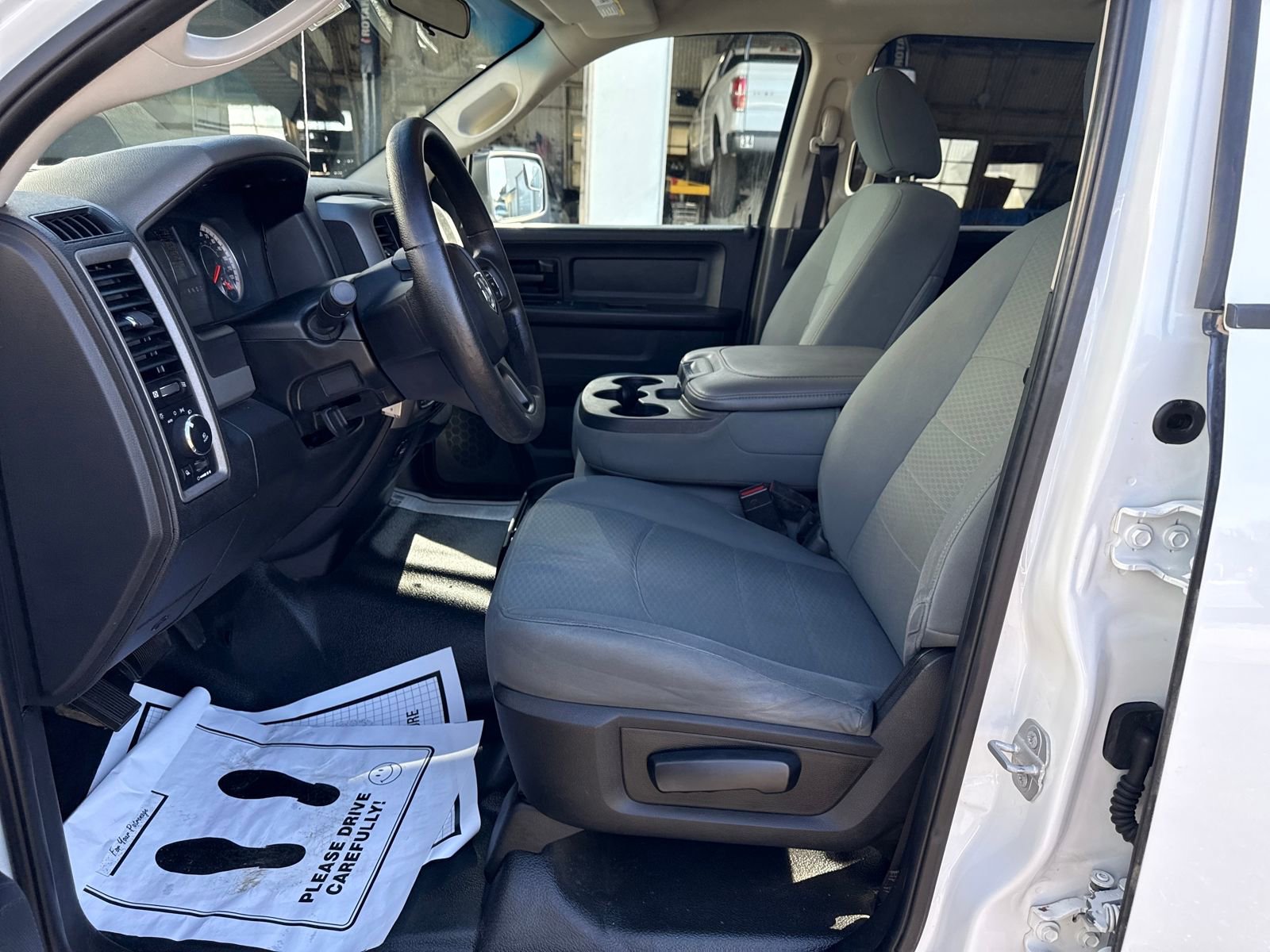 Used 2017 RAM 1500 Express image 9