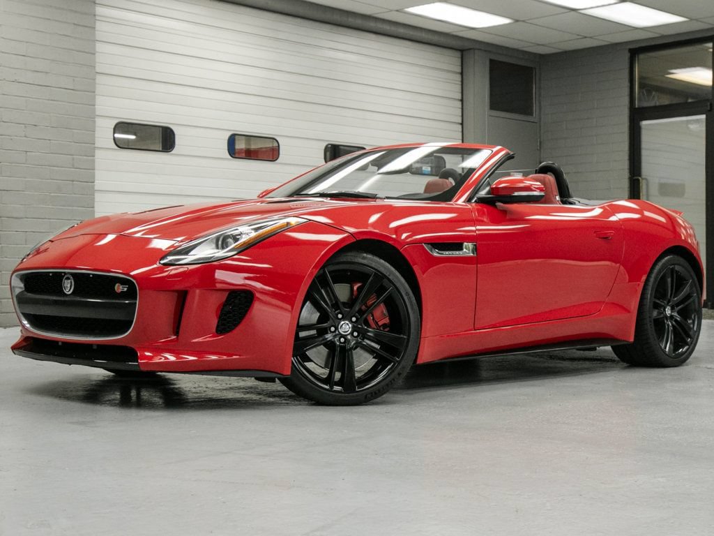 Used 2014 Jaguar F-TYPE S RWD image 12