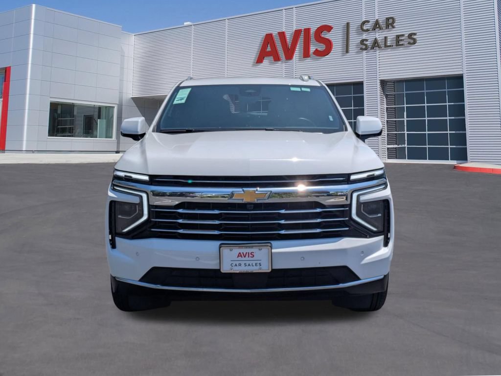 Used 2025 Chevrolet Tahoe LT AWD/4WD image 2