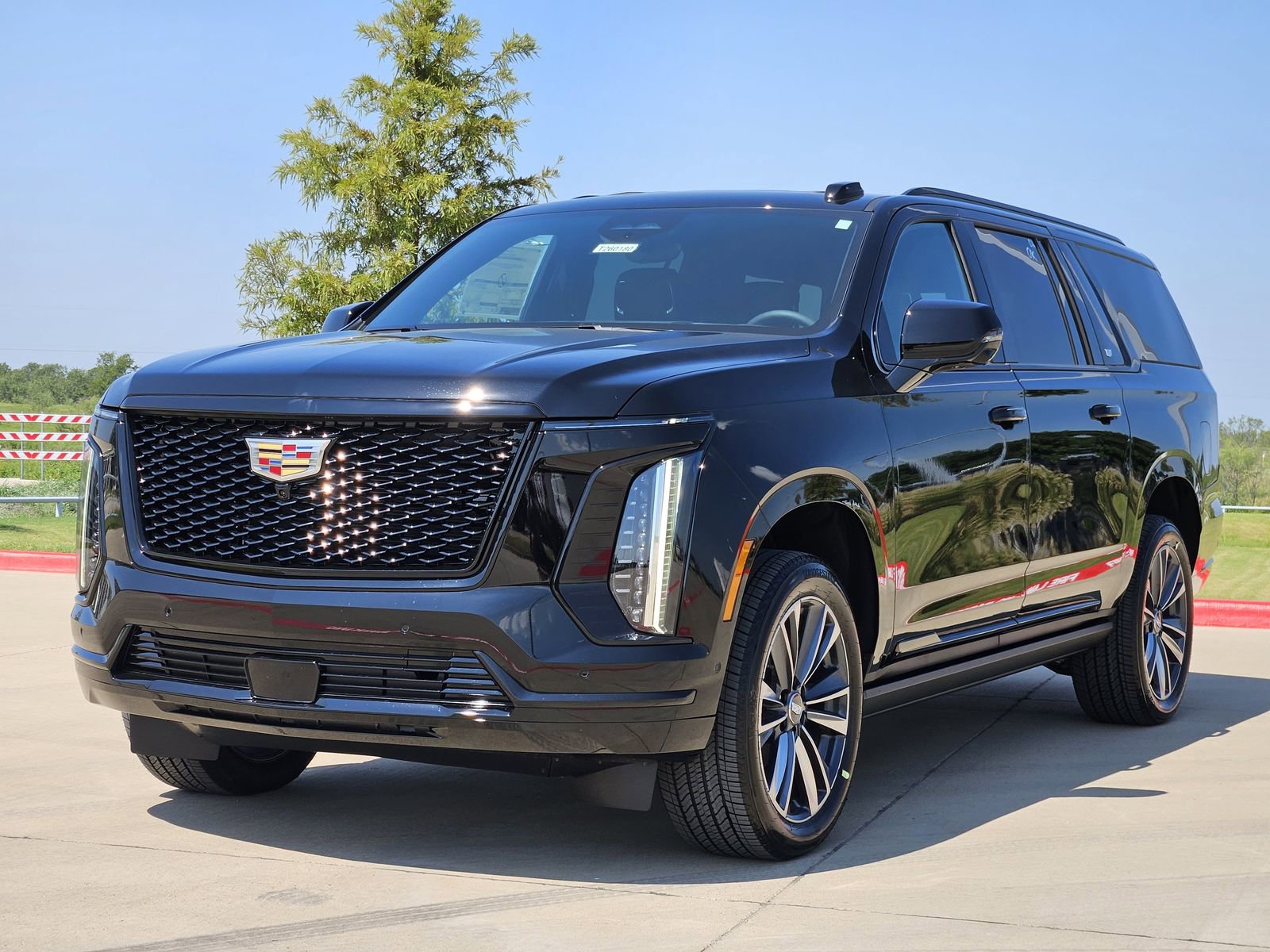 New 2026 Cadillac Escalade ESV Sport image 8