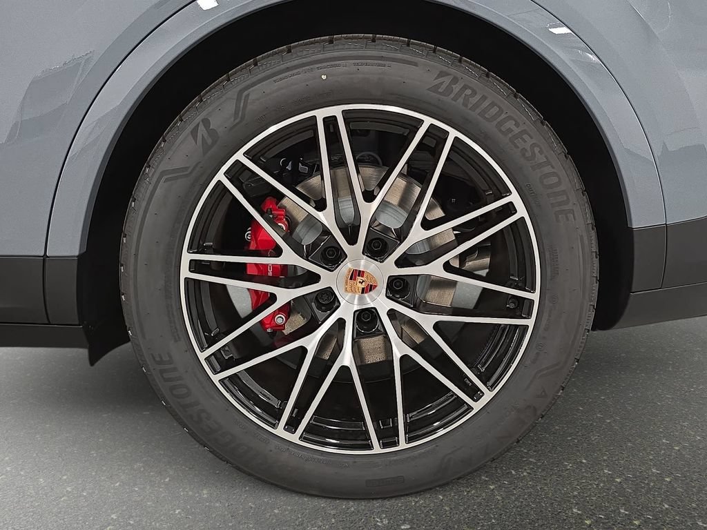 New 2026 Porsche Cayenne S AWD/4WD image 29