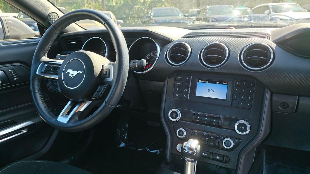 Used 2019 Ford Mustang Coupe image 11
