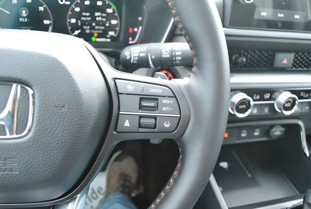 Certified 2026 Honda CR-V TrailSport image 11