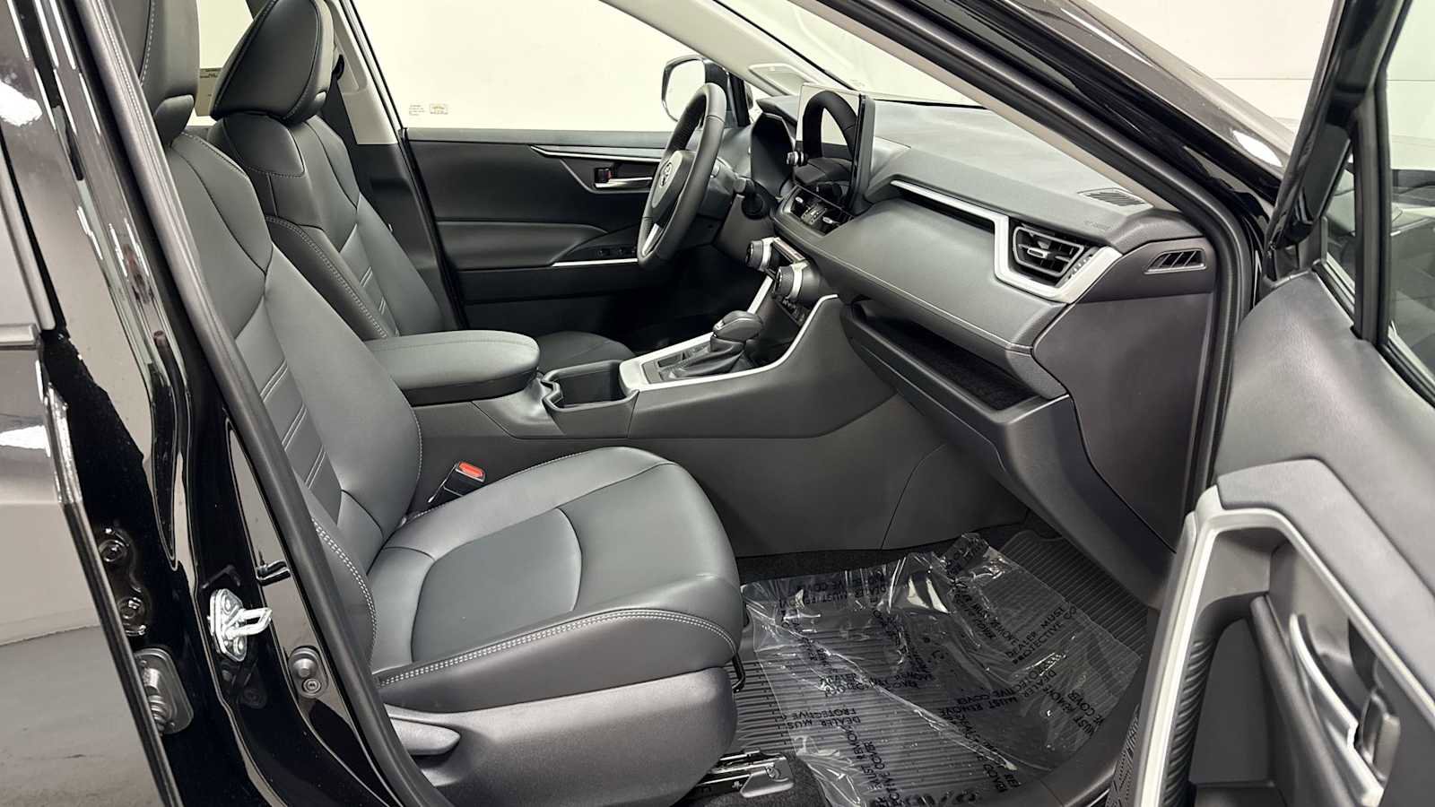 New 2025 Toyota RAV4 XLE Premium image 30