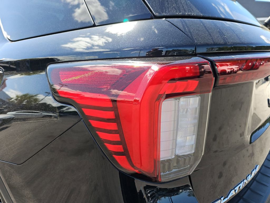 Used 2025 Ford Explorer Platinum w/ LUX Leather Package image 39