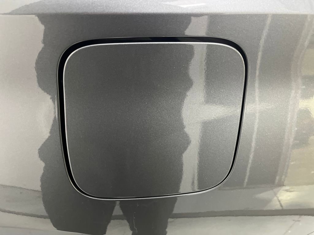 Used 2025 Nissan Versa S w/ S Plus Package image 40