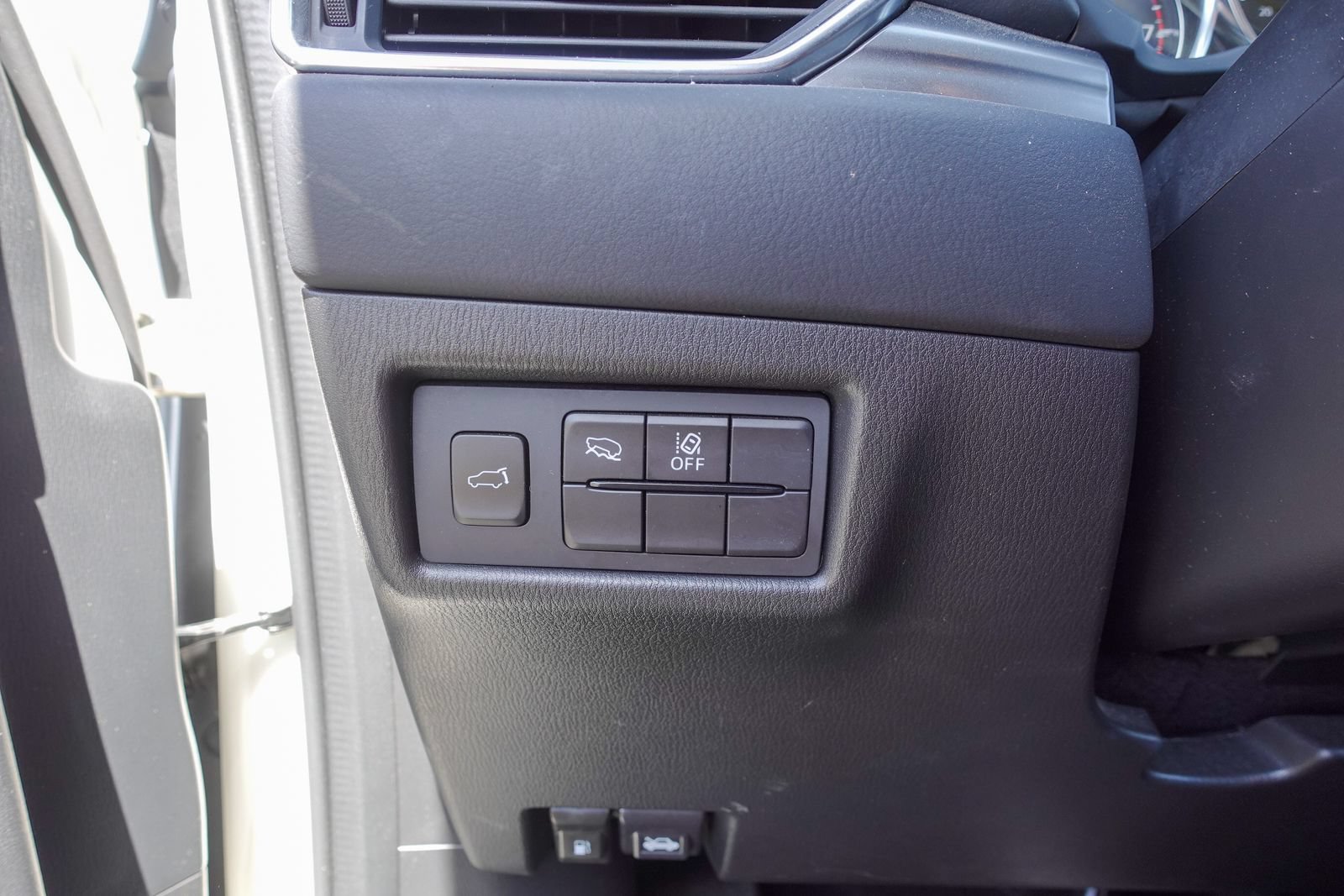 Used 2025 MAZDA CX-5 AWD 2.5 S w/ Preferred Package image 18