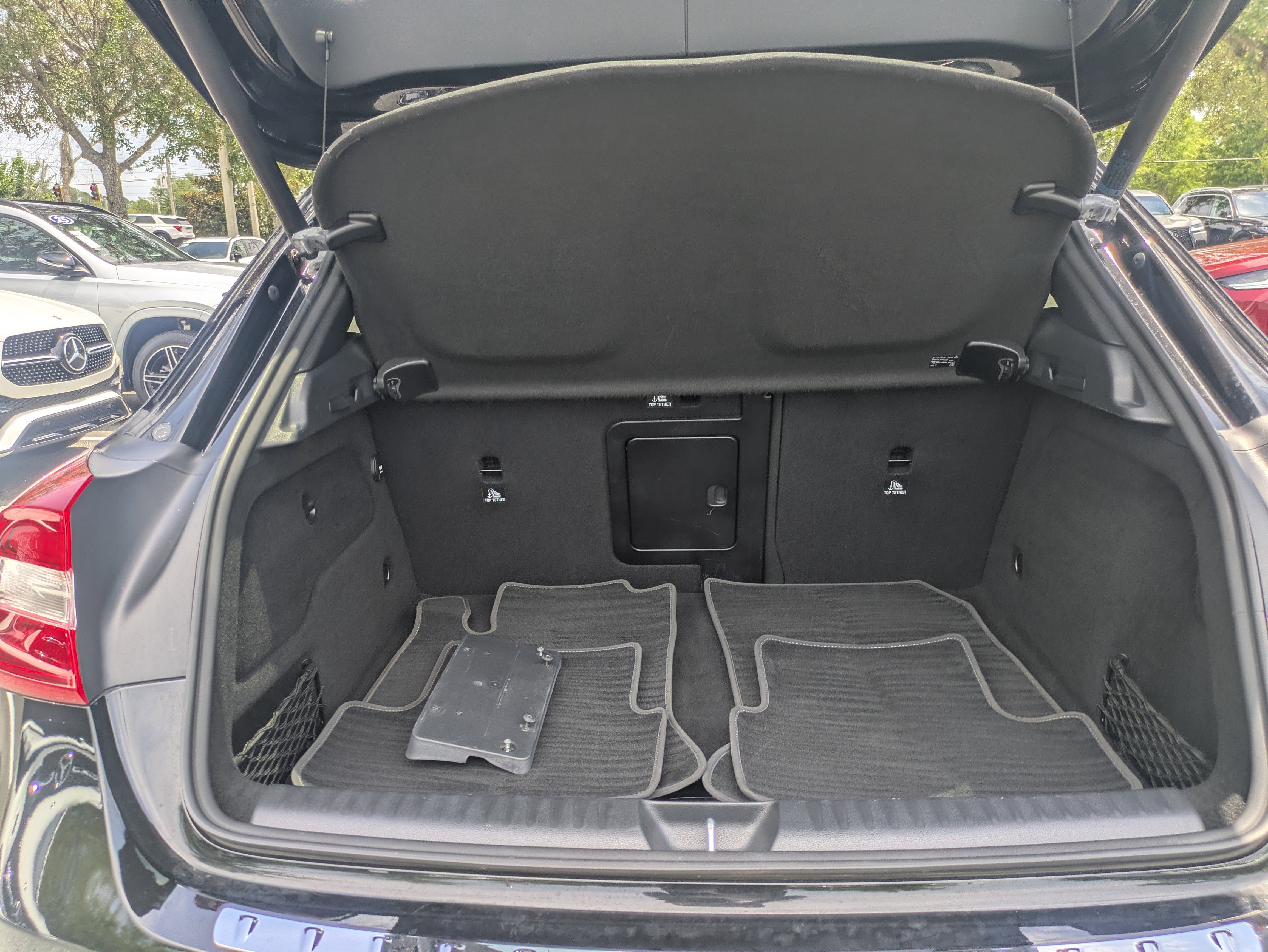 Used 2018 Mercedes-Benz GLA 250 image 12