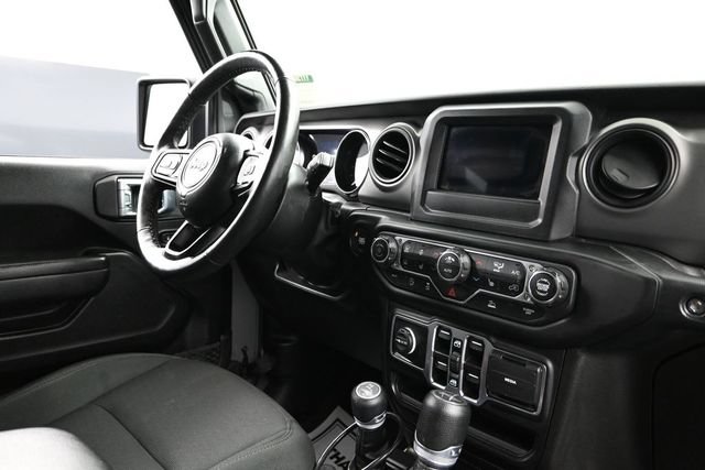 Used 2022 Jeep Wrangler Unlimited Sport AWD/4WD image 14