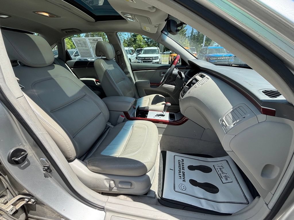 Used 2007 Hyundai Azera Limited FWD image 14