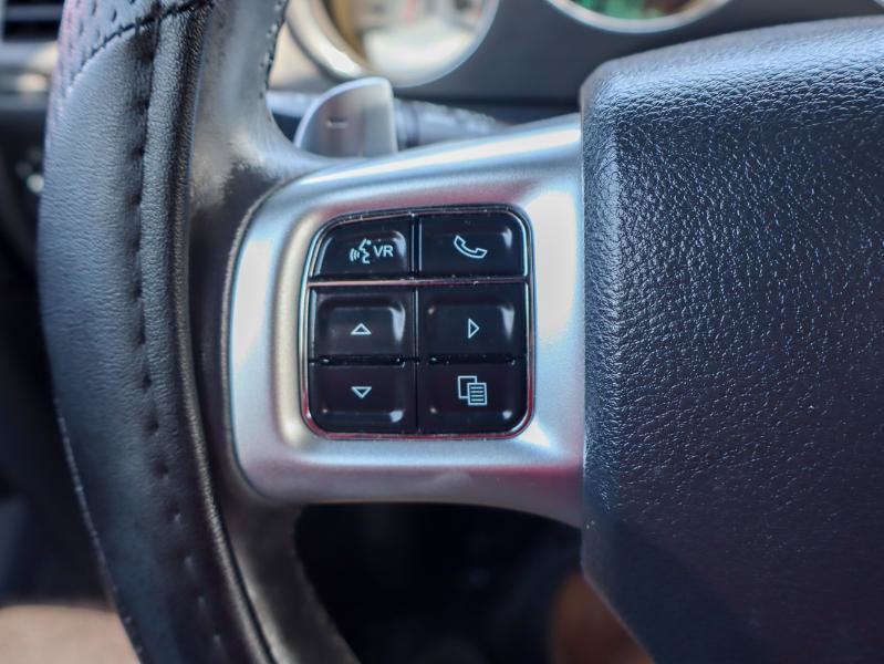 Used 2014 Dodge Challenger SXT Plus RWD image 14