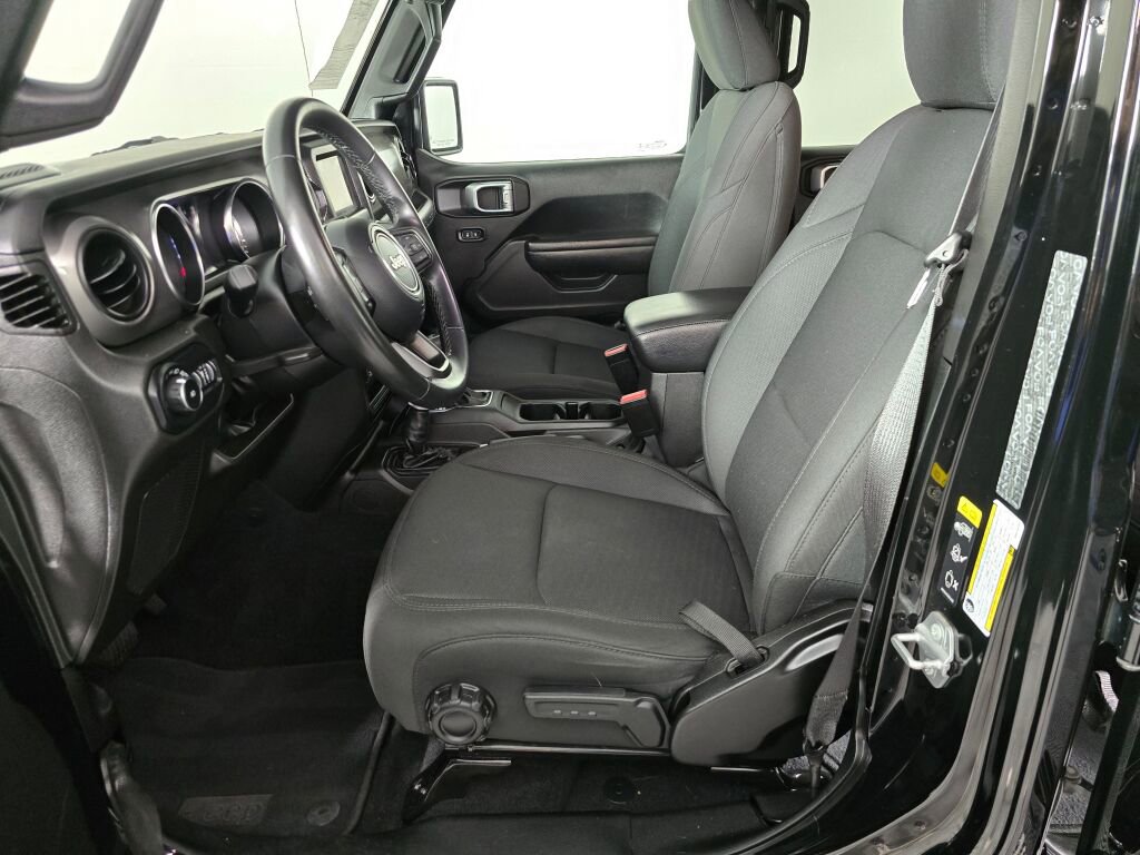 Used 2022 Jeep Wrangler Unlimited Sport image 19