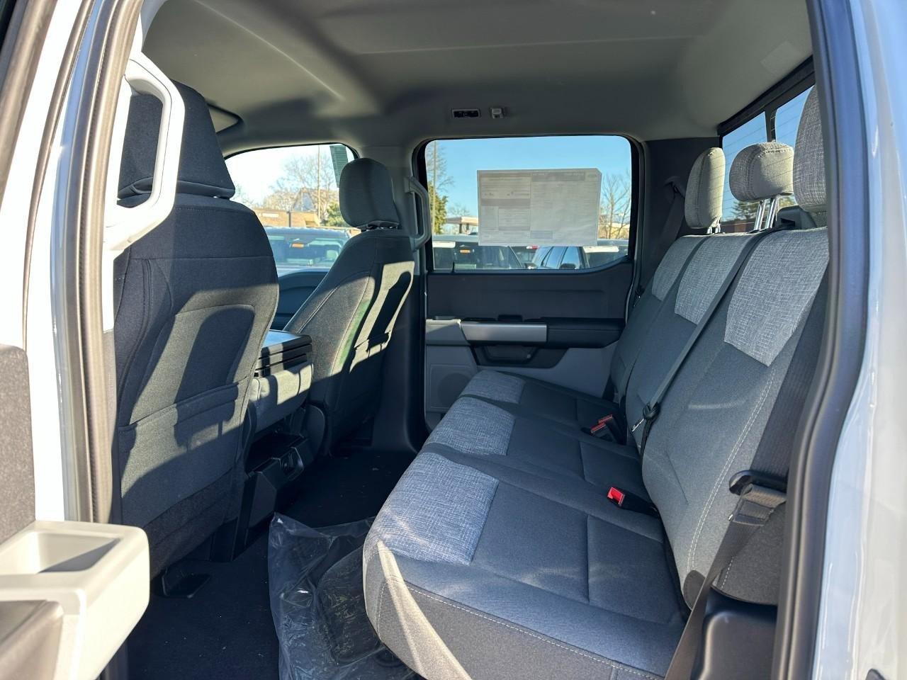 New 2026 Ford F250 XLT w/ FX4 Off-Road Package image 4