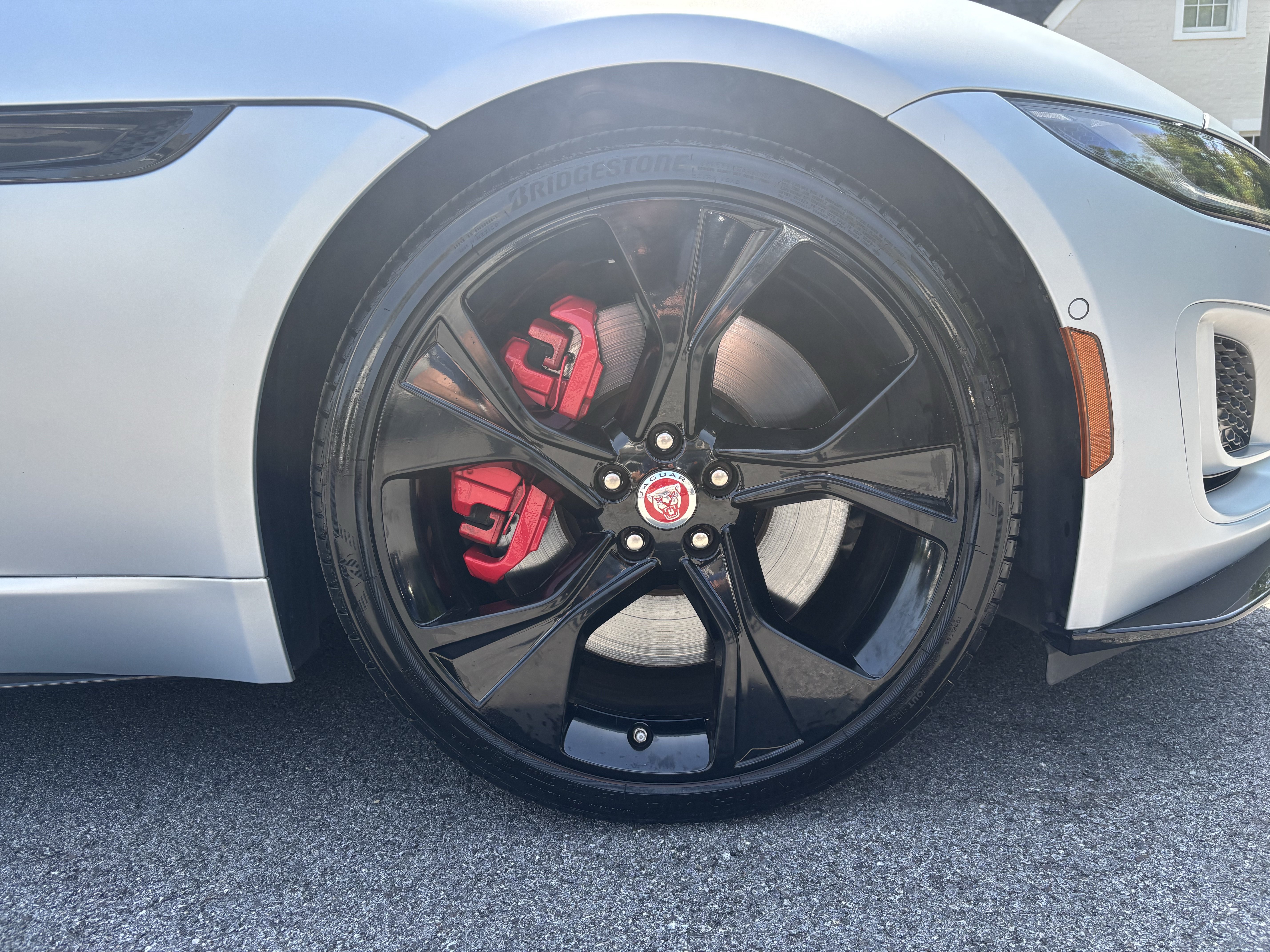 Used 2021 Jaguar F-TYPE R-Dynamic AWD/4WD image 12