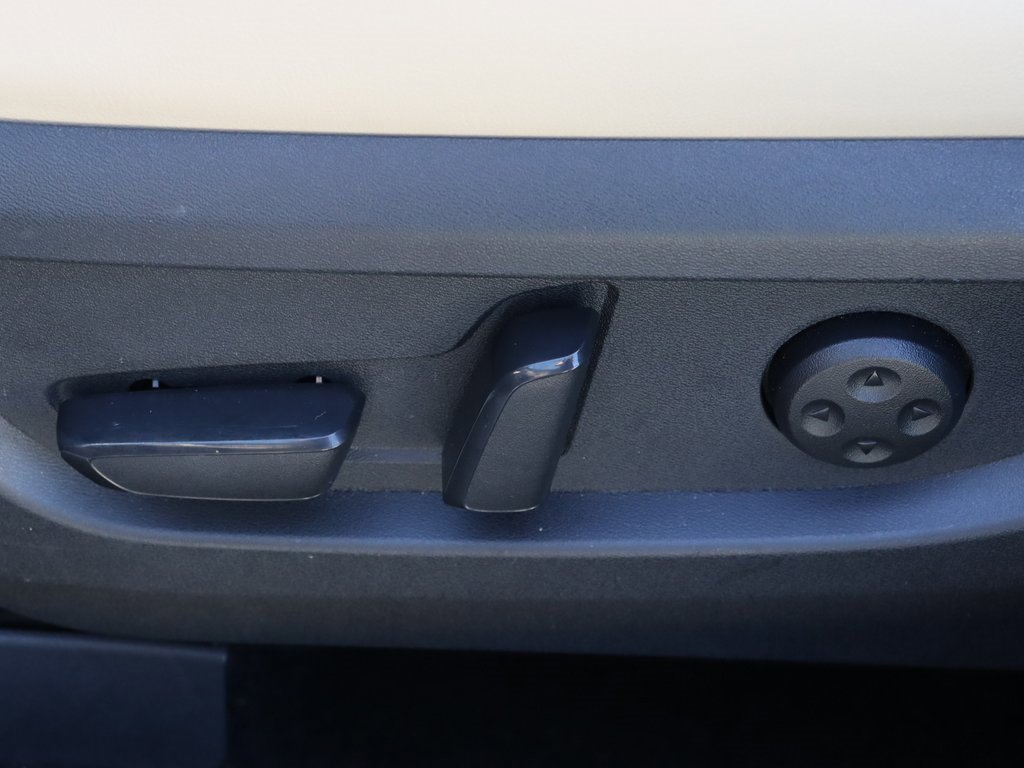 Certified 2022 INFINITI QX50 Luxe image 16