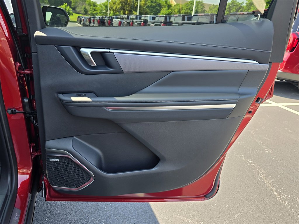 New 2025 Buick Enclave Sport Touring w/ Super Cruise Package image 33