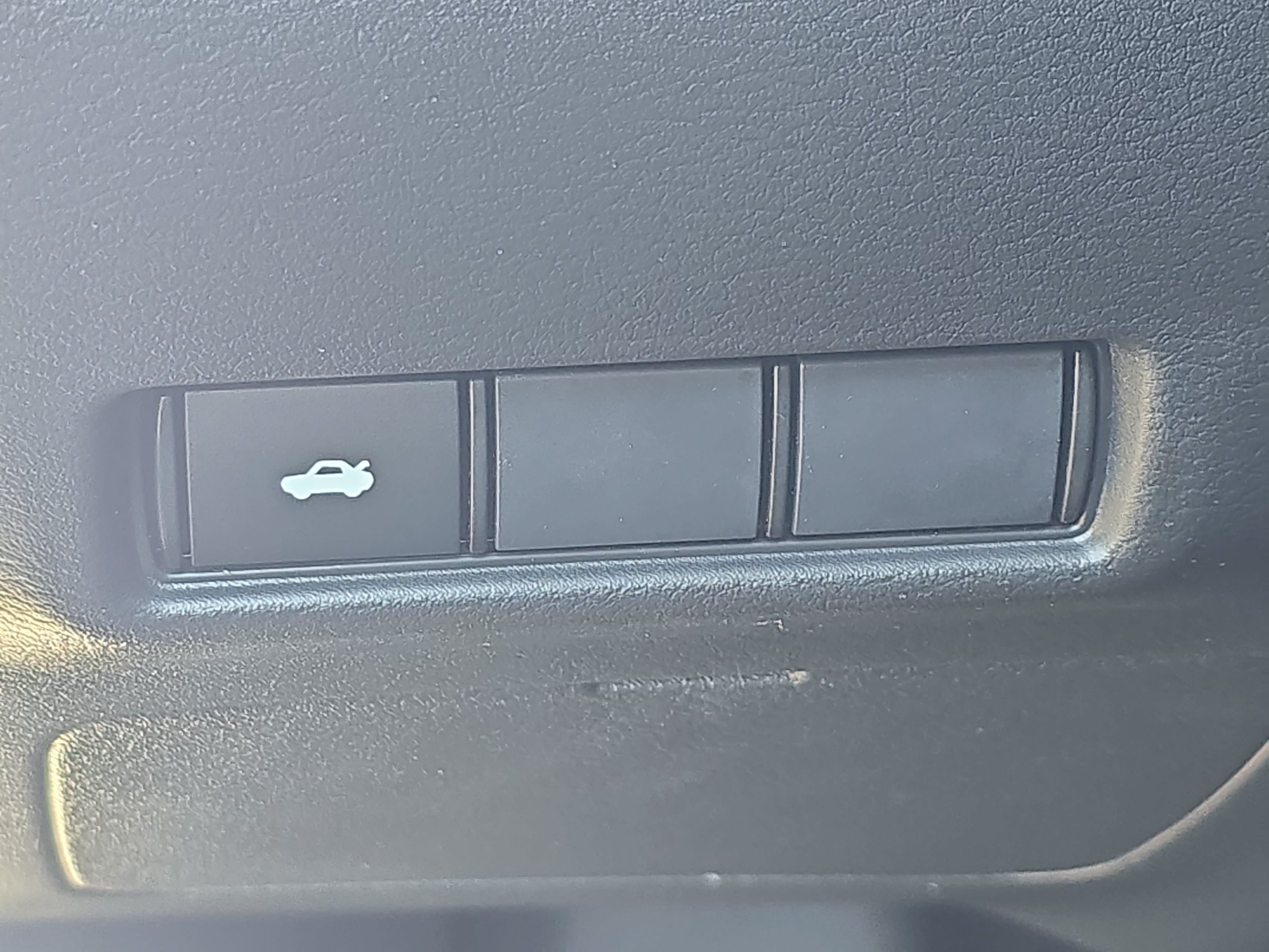 New 2027 Nissan Sentra SR w/ Floor Mat Package FWD image 25