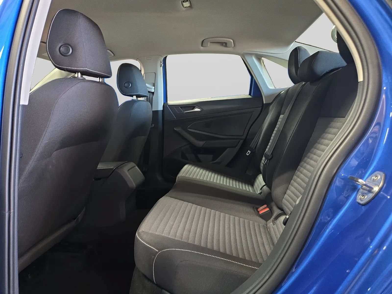 Used 2023 Volkswagen Jetta S FWD image 25