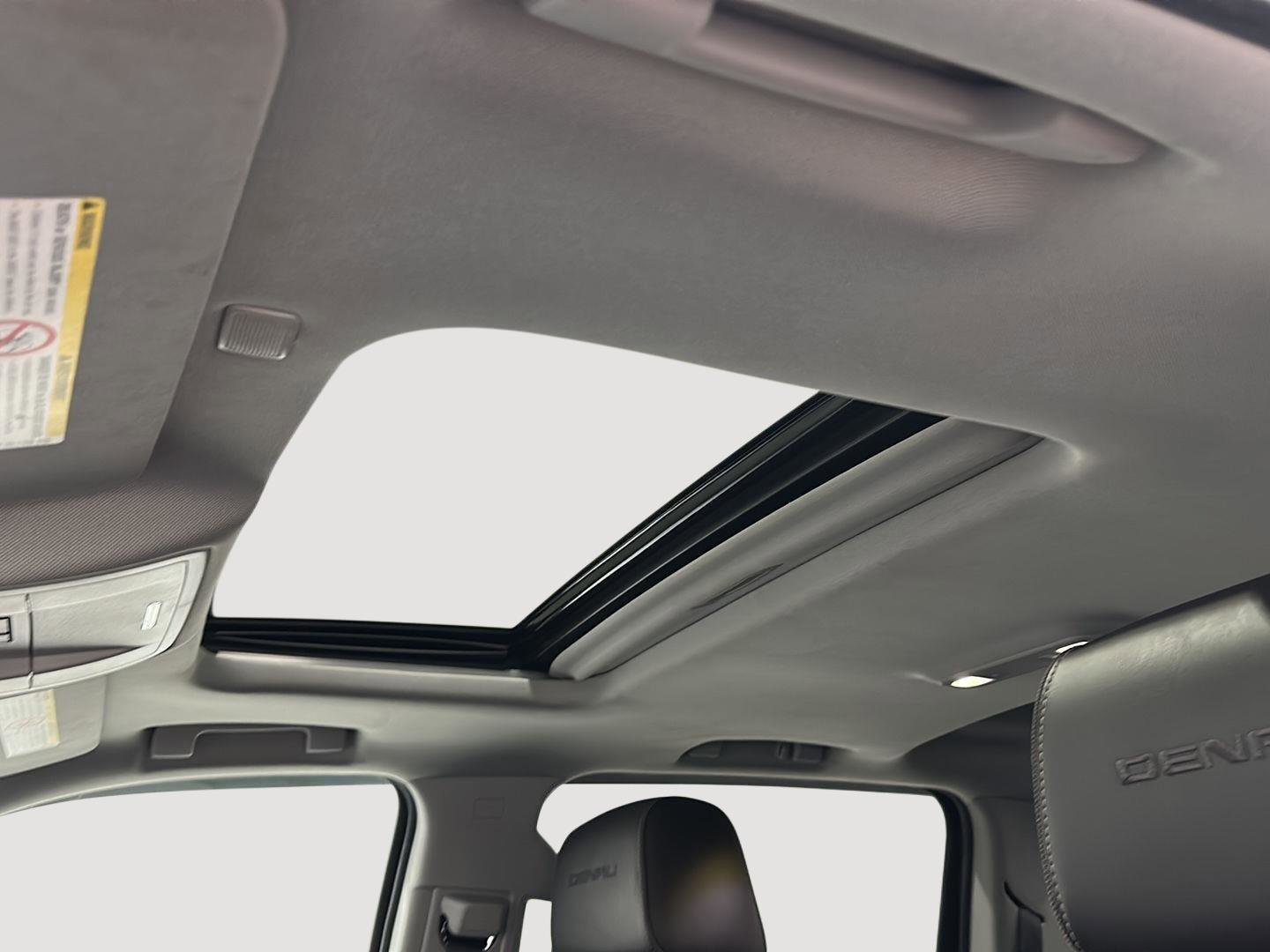 Used 2018 GMC Sierra 2500 Denali image 16