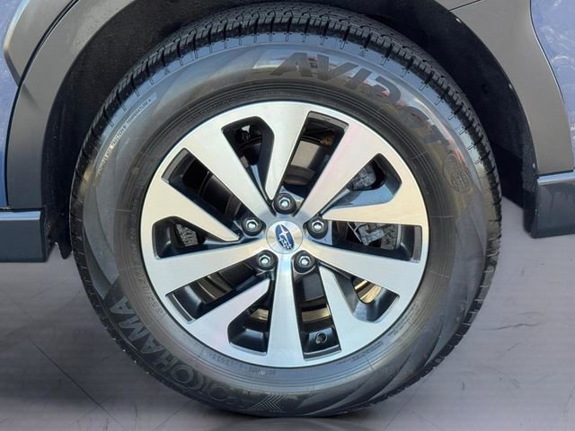 Certified 2024 Subaru Outback Premium image 8