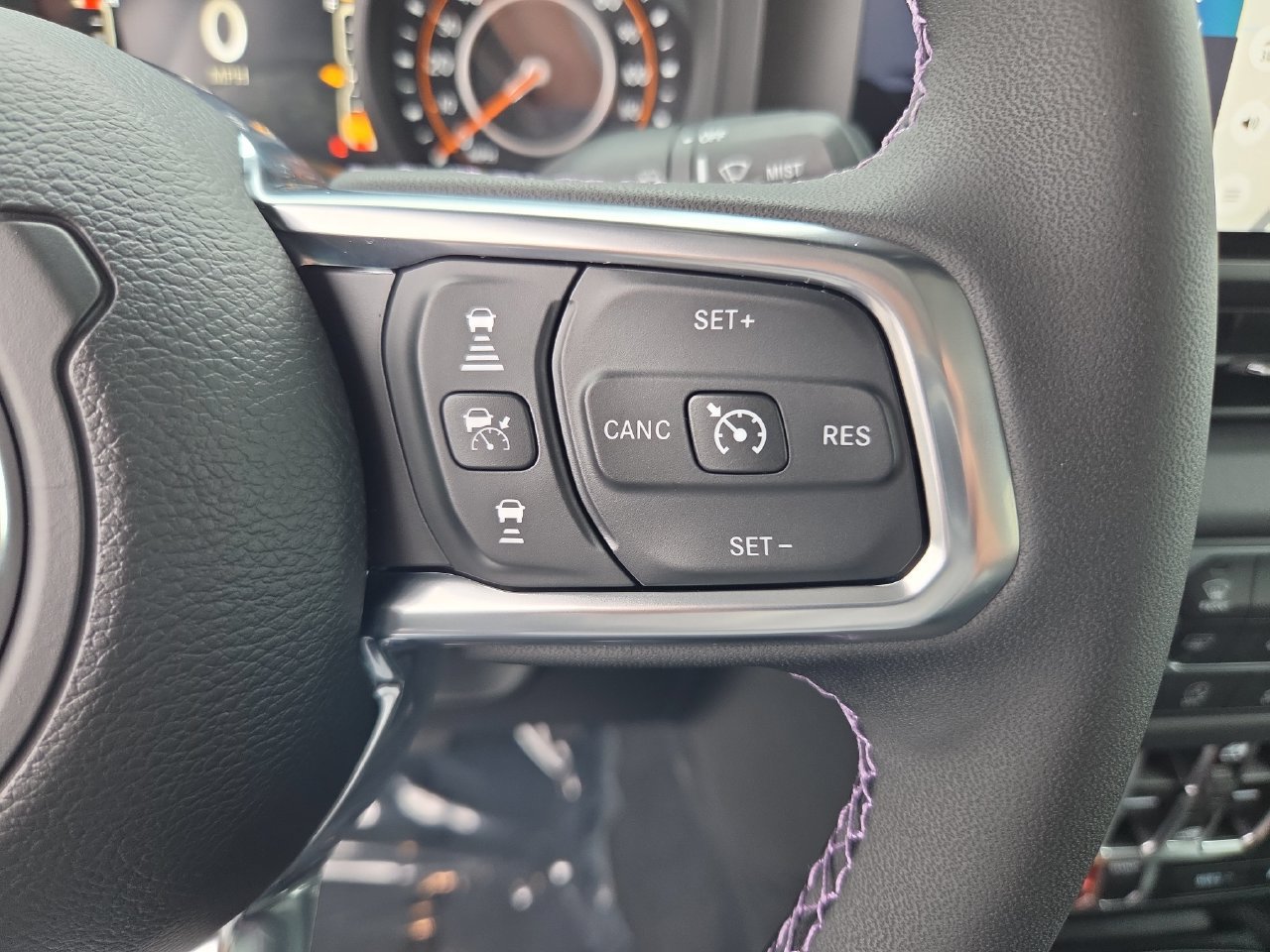 New 2026 Jeep Gladiator Sport AWD/4WD image 15