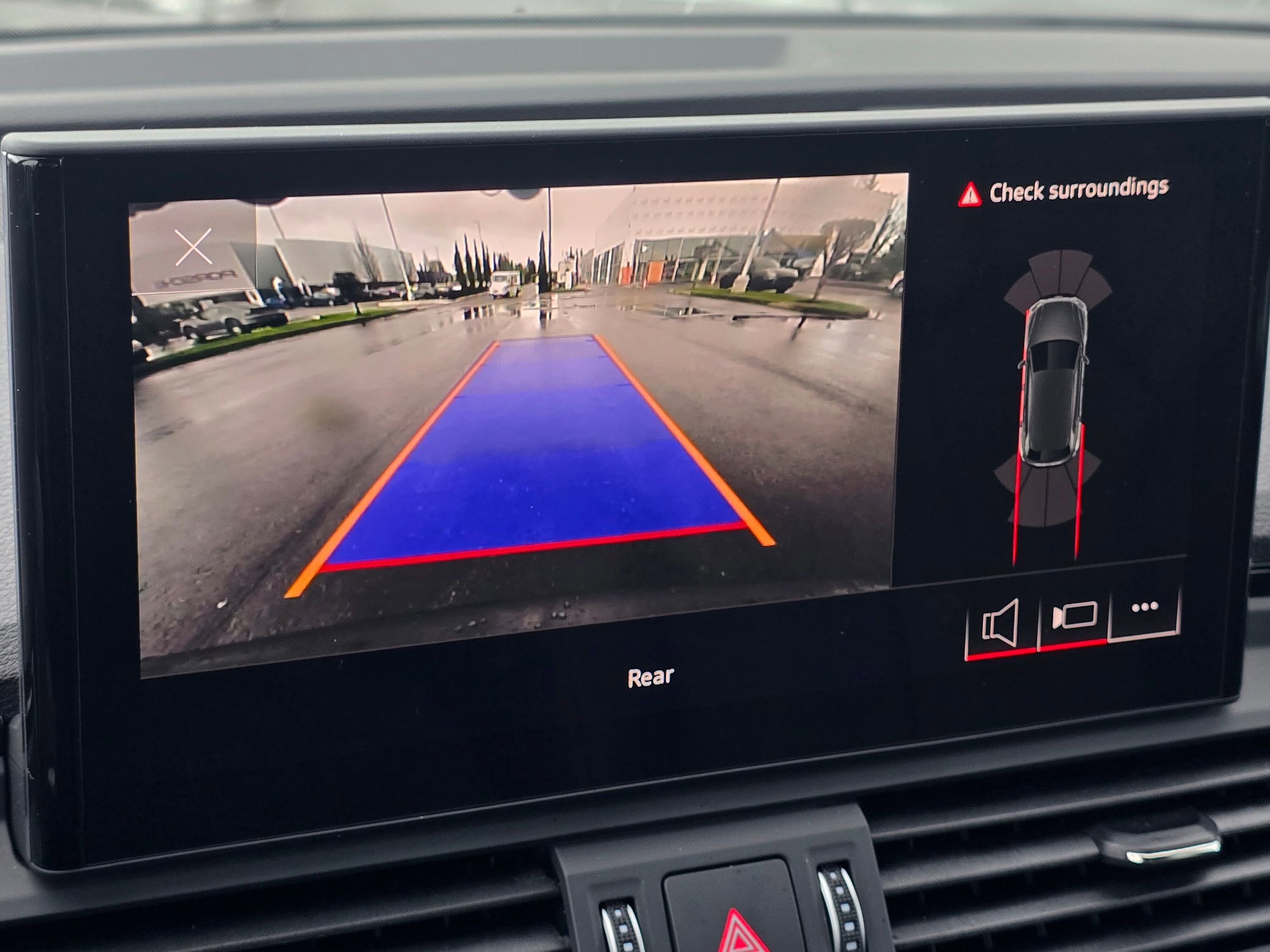 Certified 2025 Audi Q5 2.0T Premium w/ Convenience Plus Package image 47