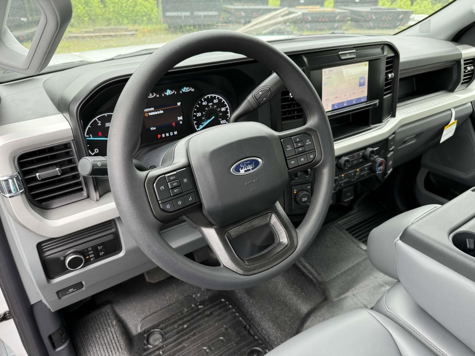 New 2025 Ford F550 4x4 SuperCab Super Duty image 12