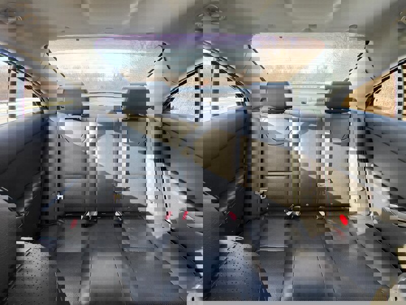 Used 2009 Pontiac G6 GXP w/ Sun And Sound Plus Package image 15