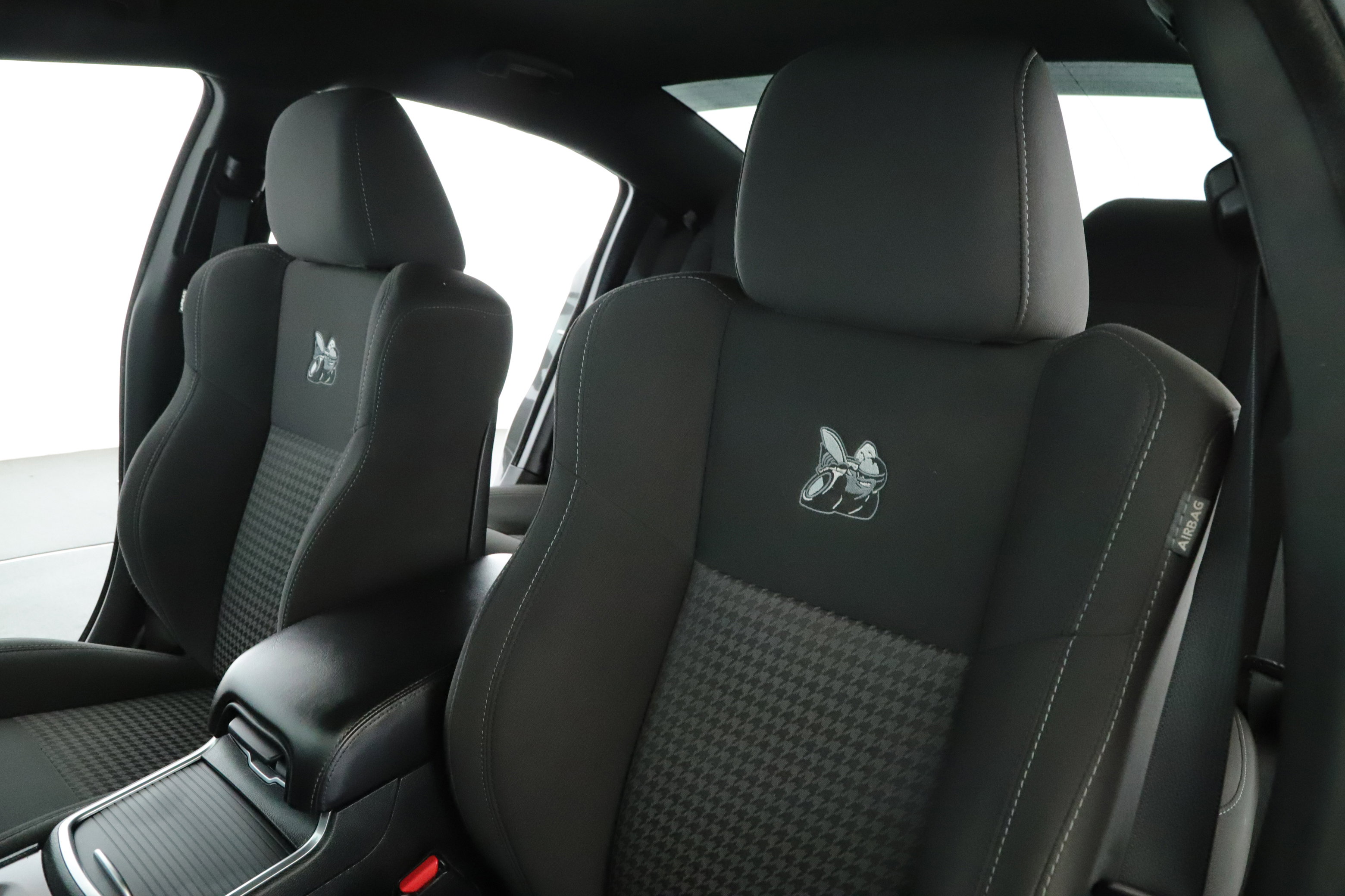 Certified 2019 Dodge Charger Scat Pack w/ Dynamics Package image 4