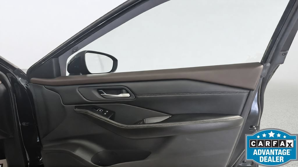 Used 2023 Nissan Rogue SL w/ SL Premium Package FWD image 65